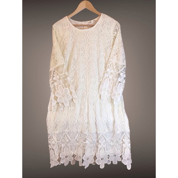 Kings Road Dresses & Skirts - NWOT Kings Road Crochet Overlay Dress  Simple‎ Wedding Reception Shower Dress 2x